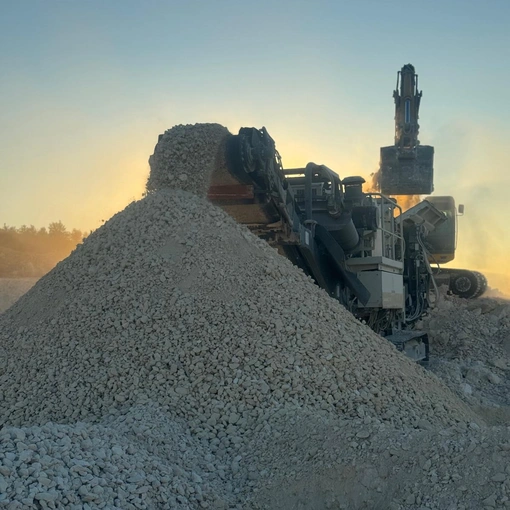 Yol Yapımı ve Temel Kazımı İçin En Uygun İş Makinesi Kiralama Rehberi
